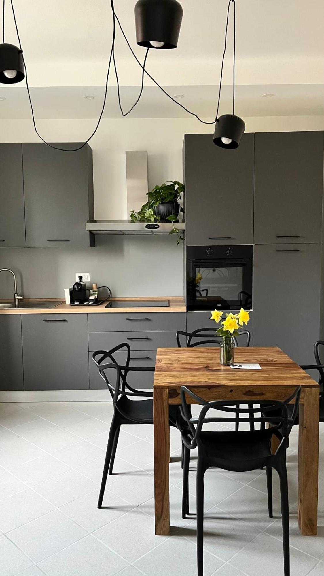 San Martino Holiday Apartments นิซซา มอนแฟร์ราโต ภายนอก รูปภาพ