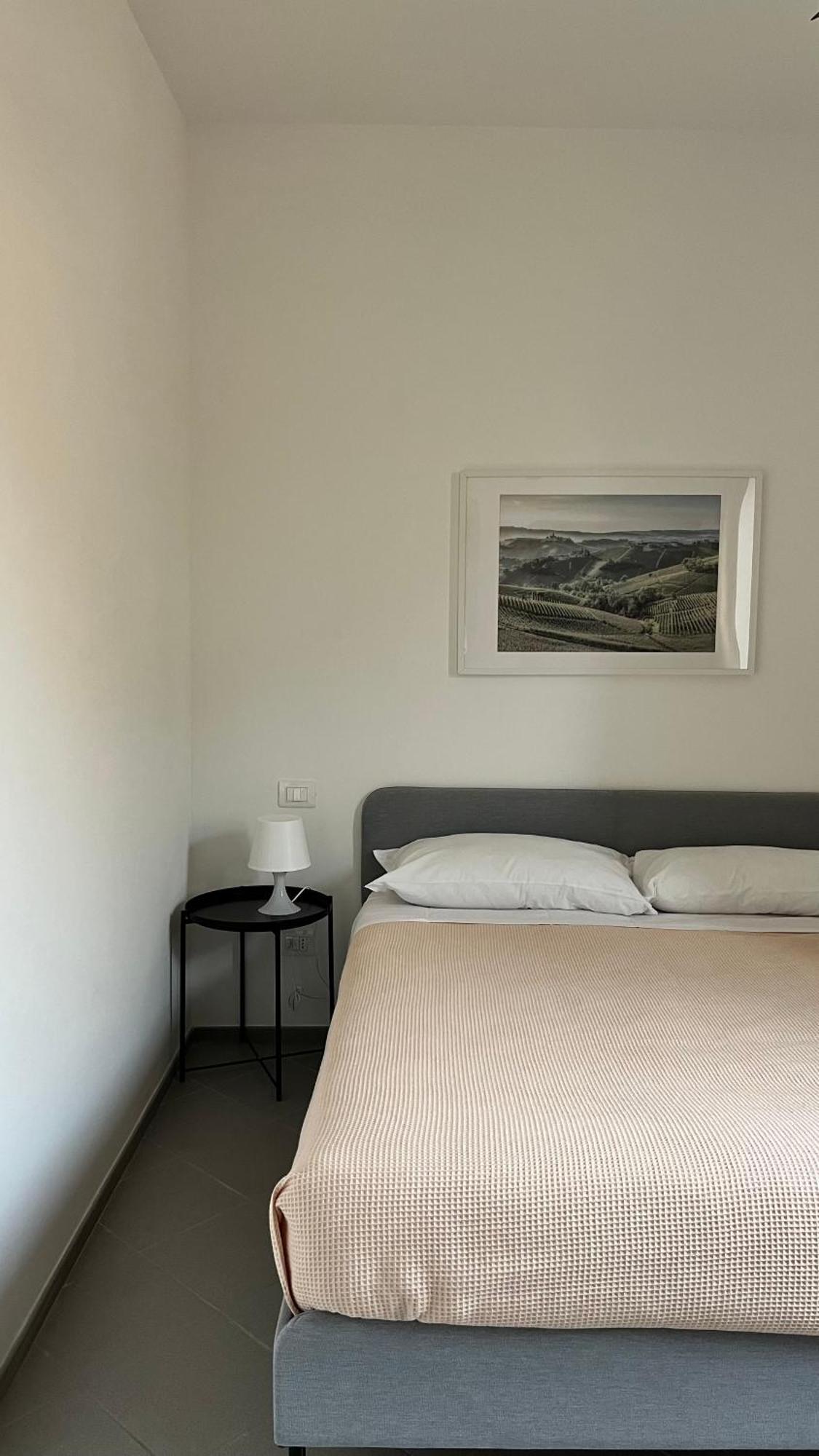 San Martino Holiday Apartments นิซซา มอนแฟร์ราโต ภายนอก รูปภาพ